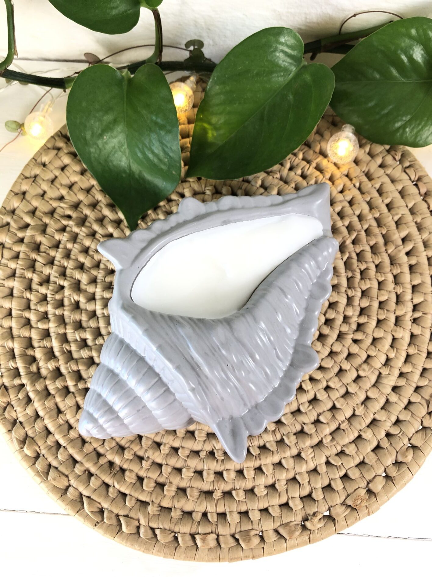Large Seashell Candle | Grey Large Seashell Candle | Grey